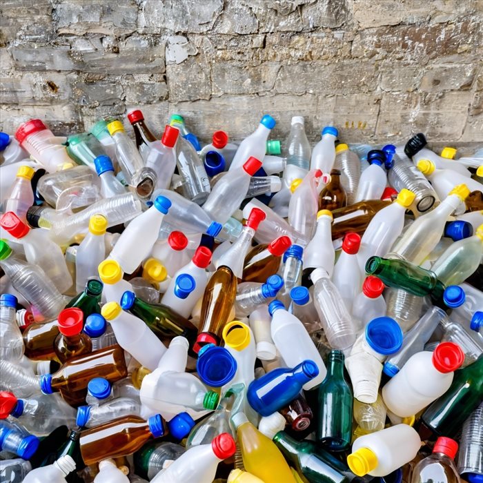 Déchets Recyclables : Plastiques, Papier, Métaux et Plus